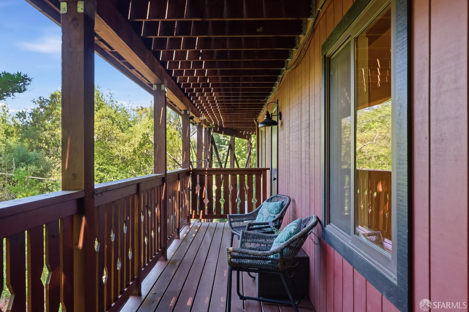 Detail Gallery Image 10 of 46 For 16 Grandview Ave, Felton,  CA 95018 - 3 Beds | 3 Baths