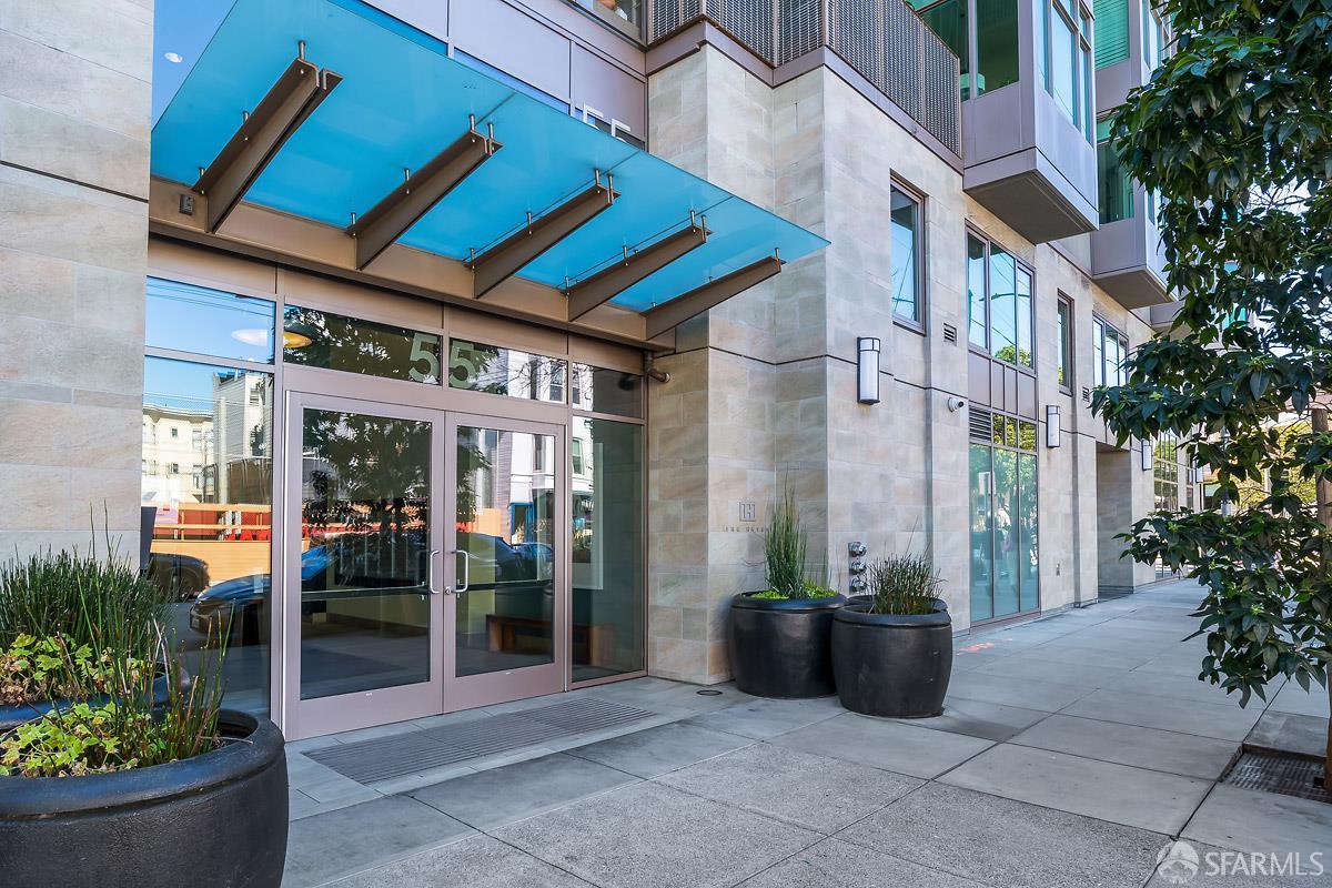 Detail Gallery Image 3 of 48 For 55 Page St #724,  San Francisco,  CA 94102 - 2 Beds | 1 Baths