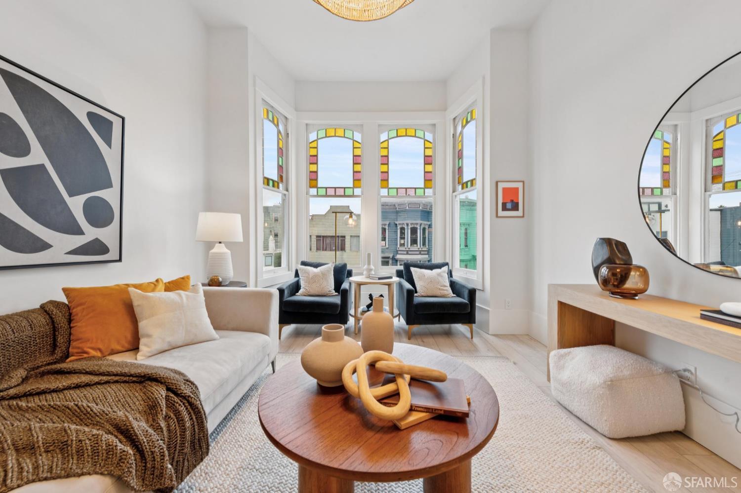 Detail Gallery Image 3 of 62 For 751 Capp St, San Francisco,  CA 94110 - – Beds | – Baths