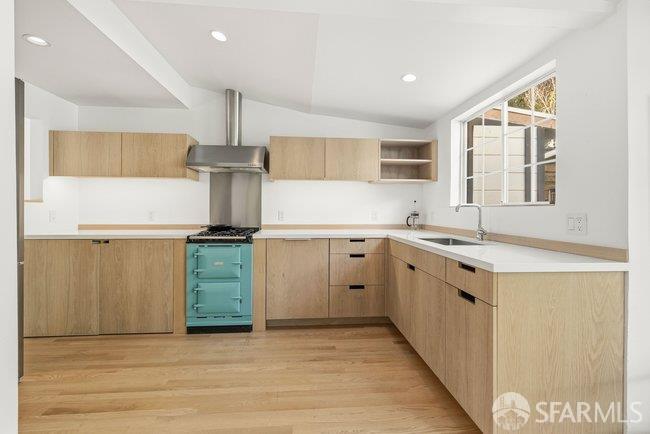 Detail Gallery Image 17 of 33 For 1504 Noe St, San Francisco,  CA 94131 - 2 Beds | 1 Baths