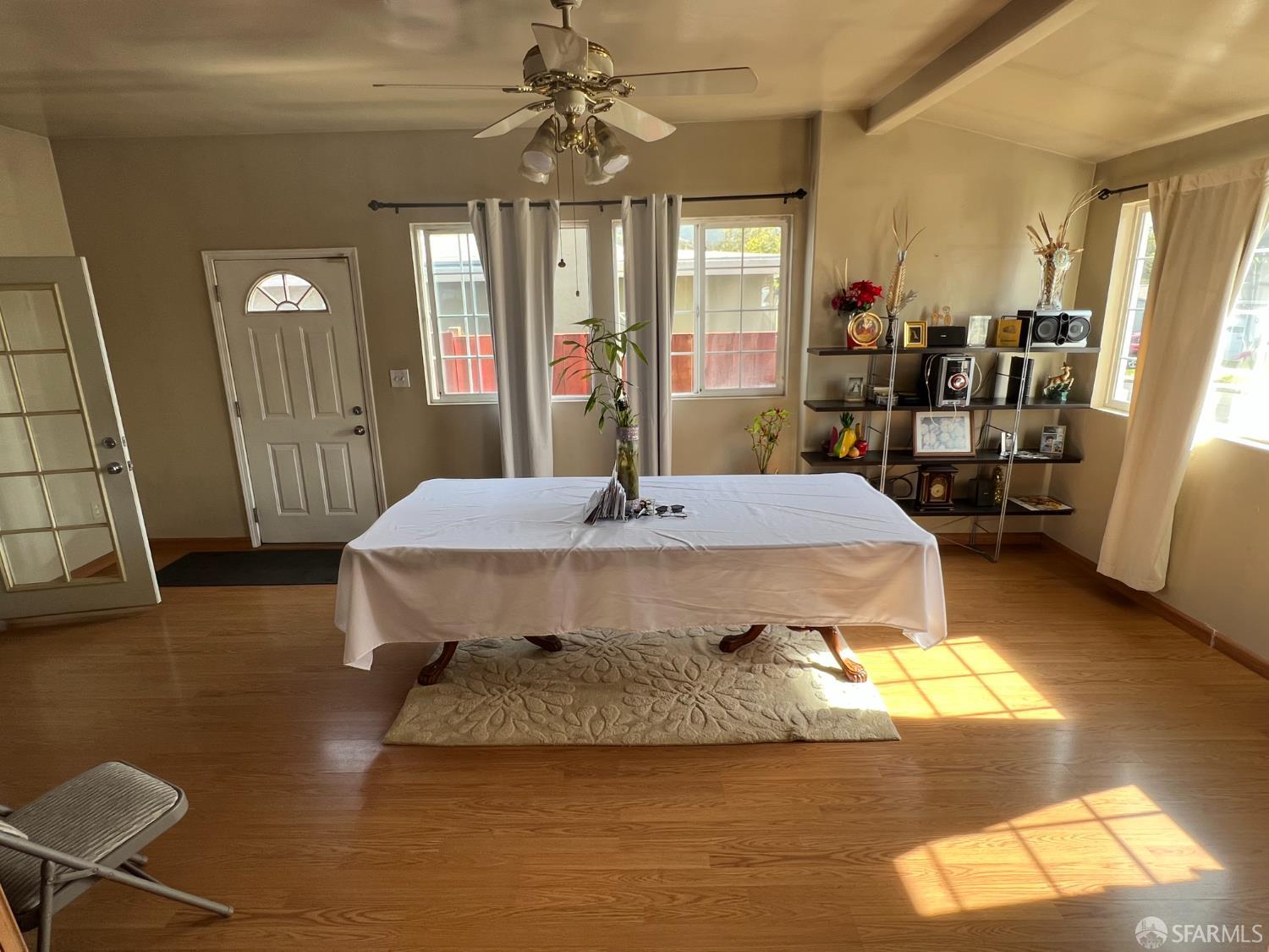 Detail Gallery Image 8 of 21 For 10 Bradford Dr, South San Francisco,  CA 94080 - 3 Beds | 1 Baths