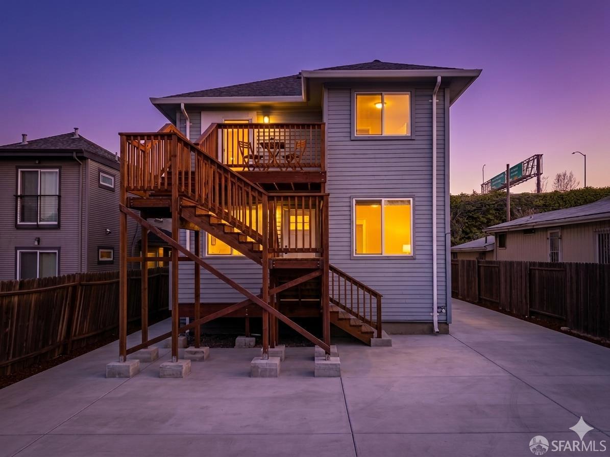 Detail Gallery Image 30 of 35 For 831 35th St, Oakland,  CA 94608 - – Beds | – Baths