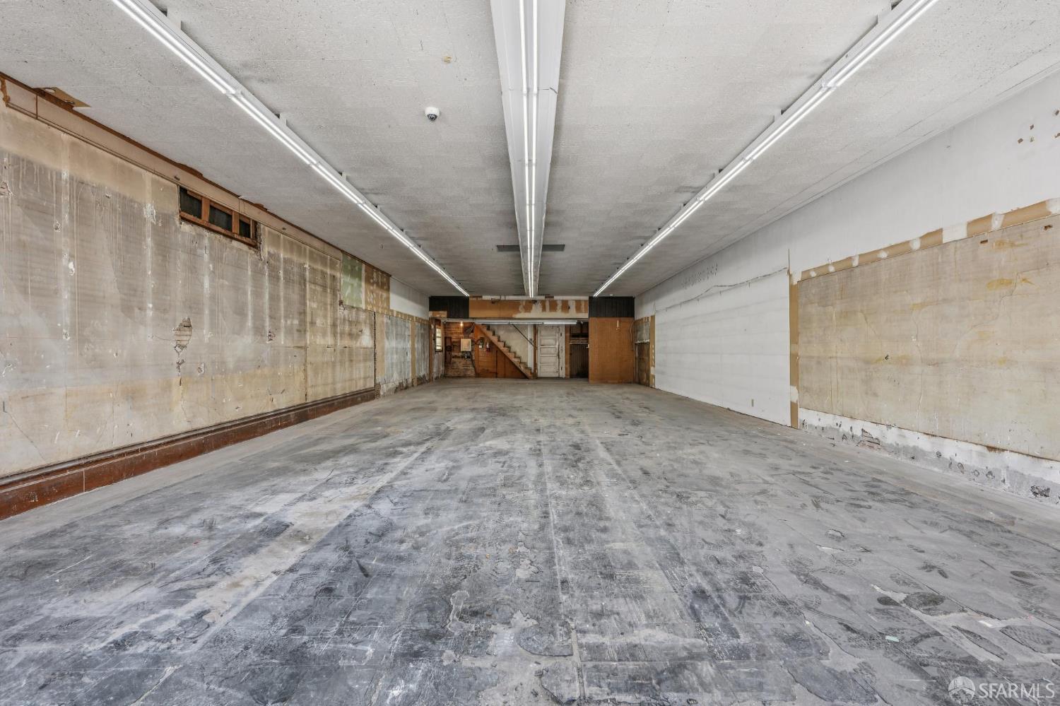 Detail Gallery Image 13 of 31 For 4494 Mission St, San Francisco,  CA 94132 - – Beds | – Baths