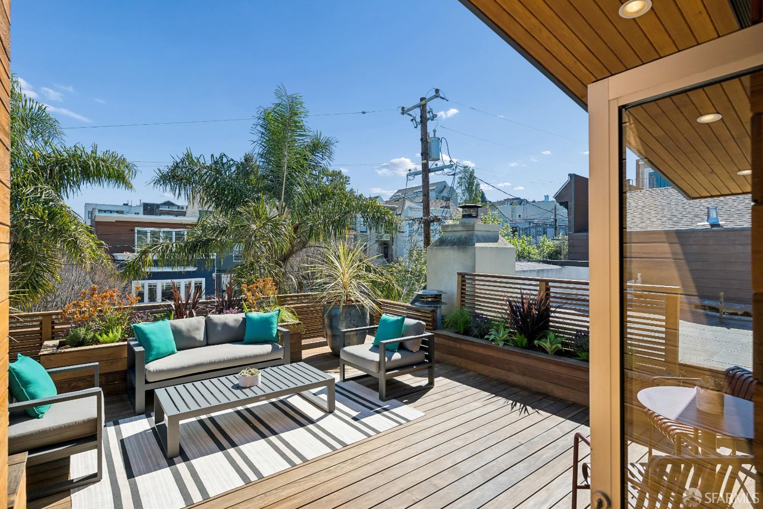 Detail Gallery Image 31 of 52 For 228 Connecticut St, San Francisco,  CA 94107 - 4 Beds | 3/1 Baths