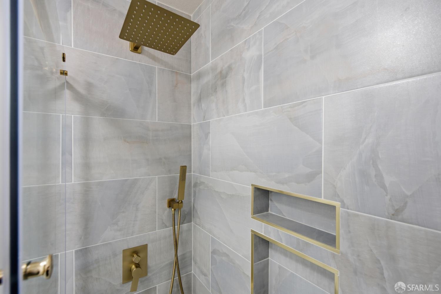 Photo #17: 426113248 Listing: Photo #17