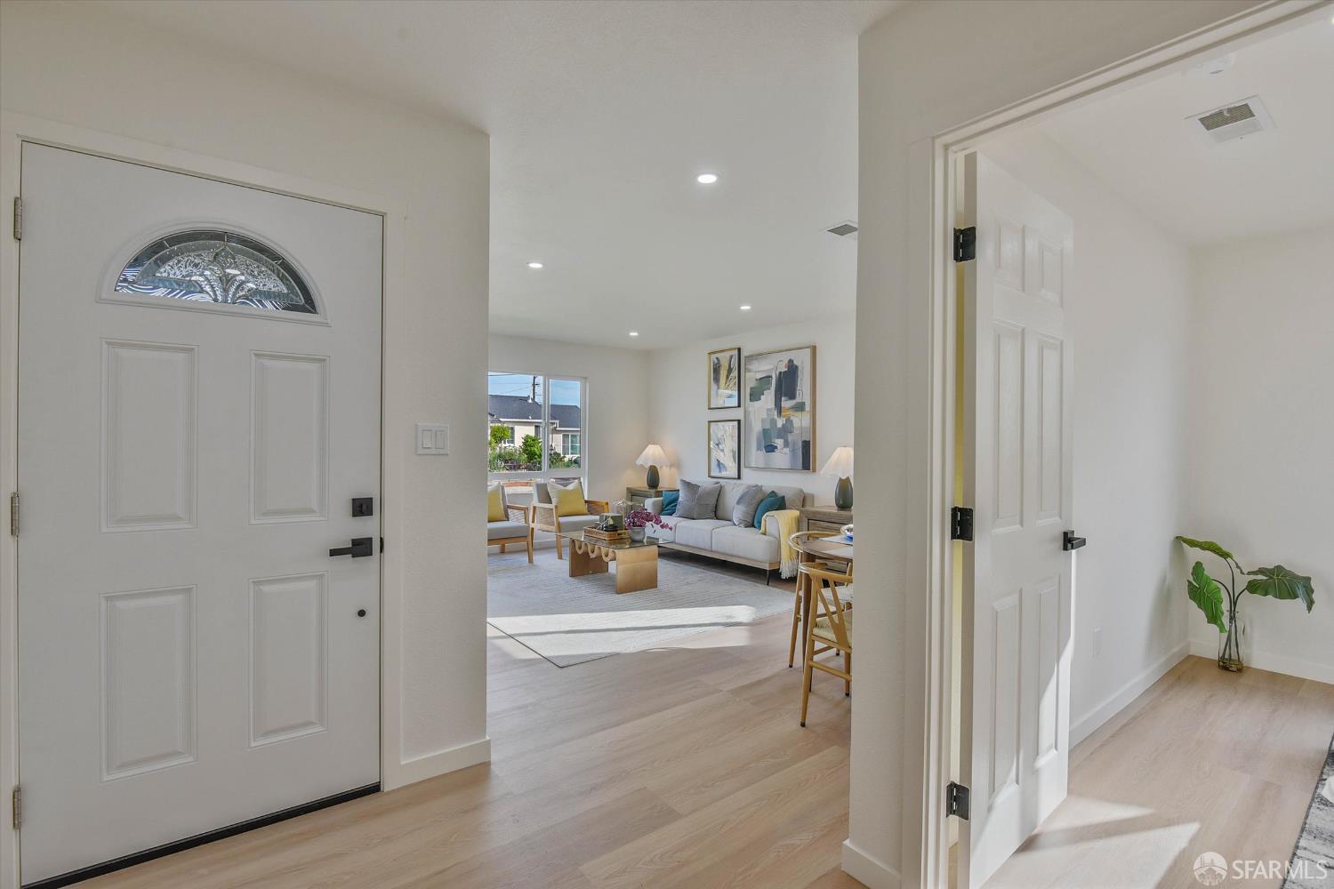 Detail Gallery Image 28 of 87 For 1384 Advent Ave, San Leandro,  CA 94579 - 3 Beds | 2 Baths
