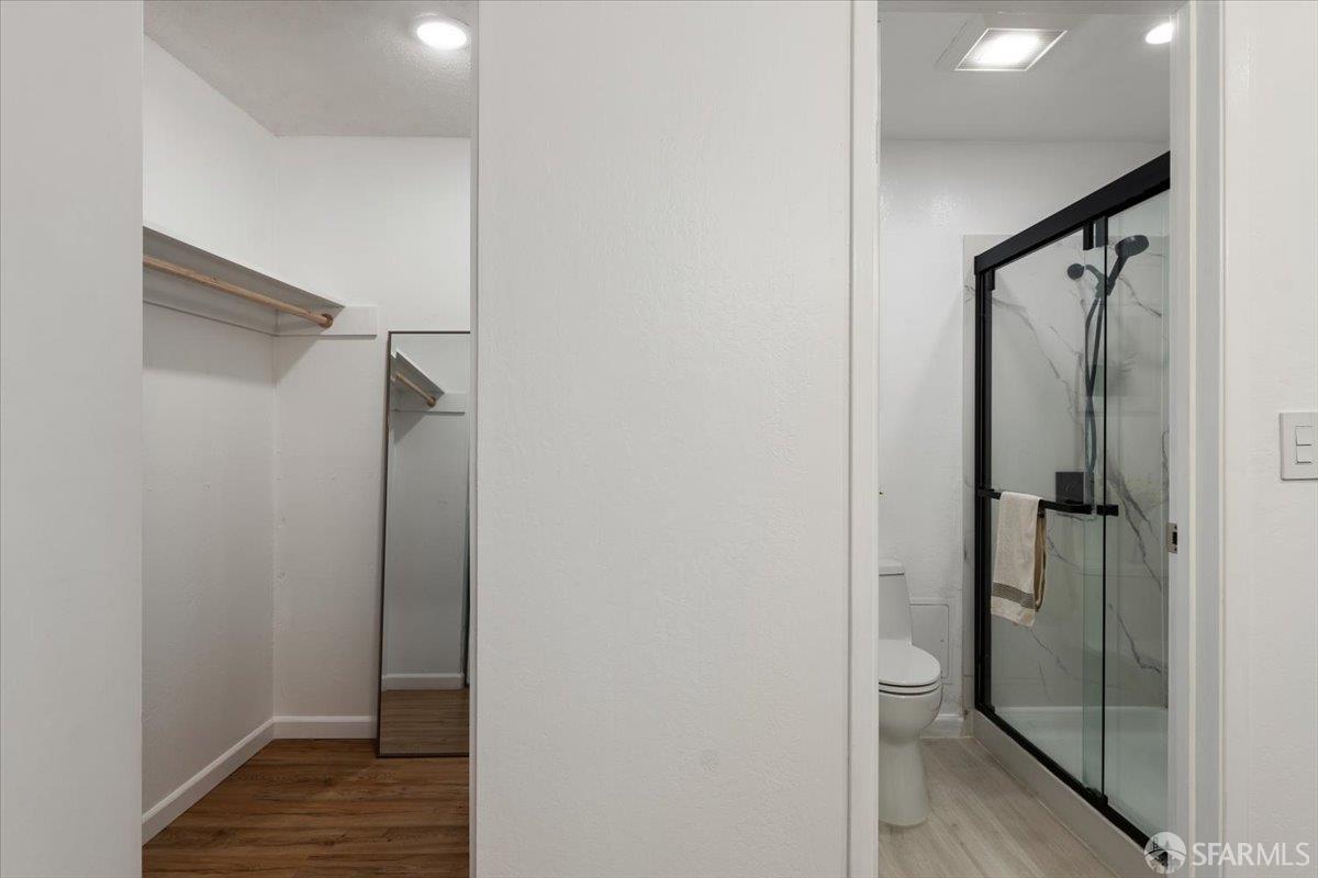 Photo #10: 426107826 Listing: Photo #10