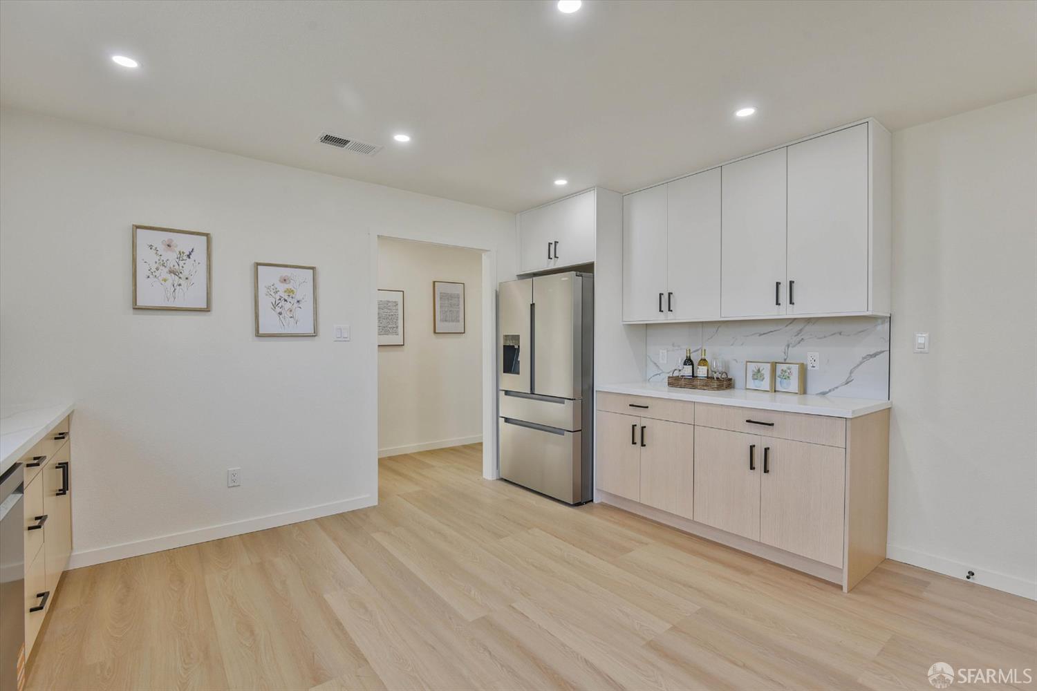 Detail Gallery Image 23 of 87 For 1384 Advent Ave, San Leandro,  CA 94579 - 3 Beds | 2 Baths