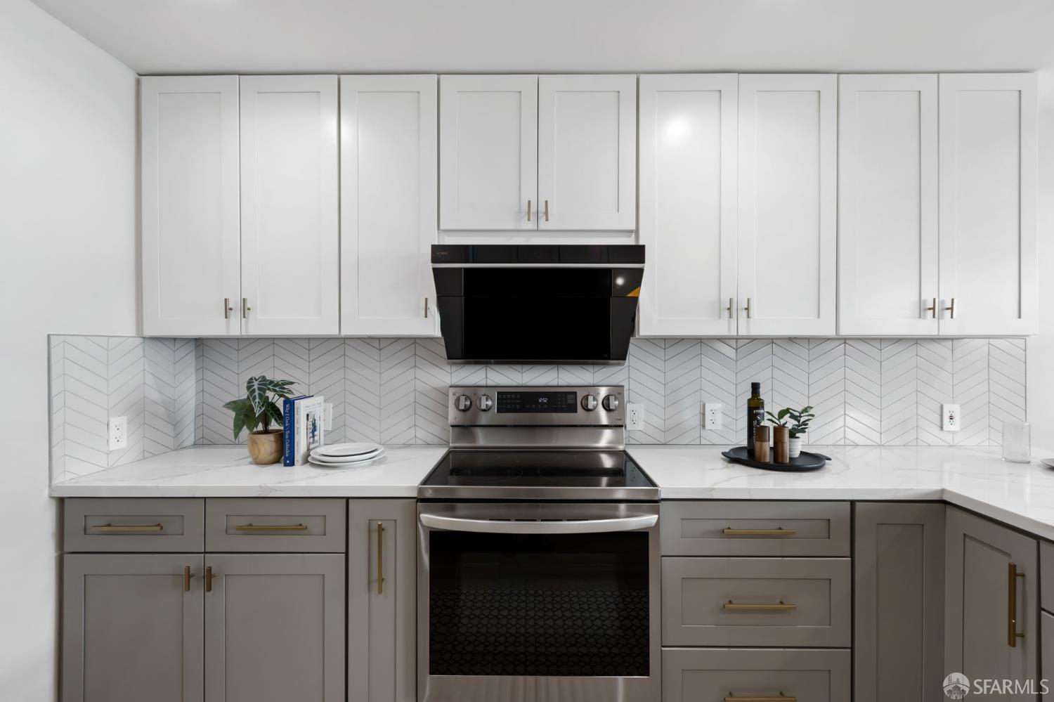 Photo #9: 426107244 Listing: Photo #9