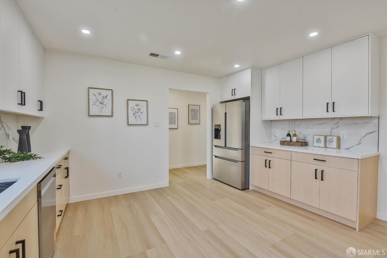 Detail Gallery Image 24 of 87 For 1384 Advent Ave, San Leandro,  CA 94579 - 3 Beds | 2 Baths