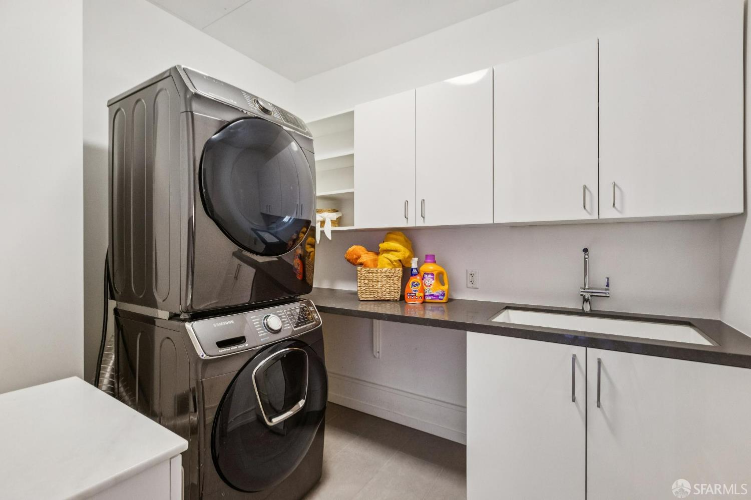 Detail Gallery Image 41 of 56 For 2121 Webster St #111,  San Francisco,  CA 94115 - 3 Beds | 4 Baths