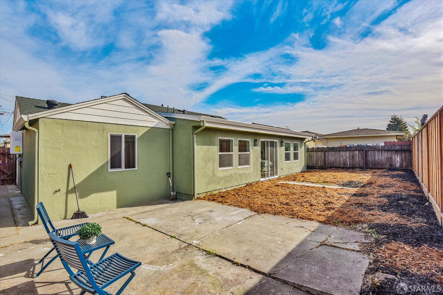 Detail Gallery Image 57 of 87 For 1384 Advent Ave, San Leandro,  CA 94579 - 3 Beds | 2 Baths