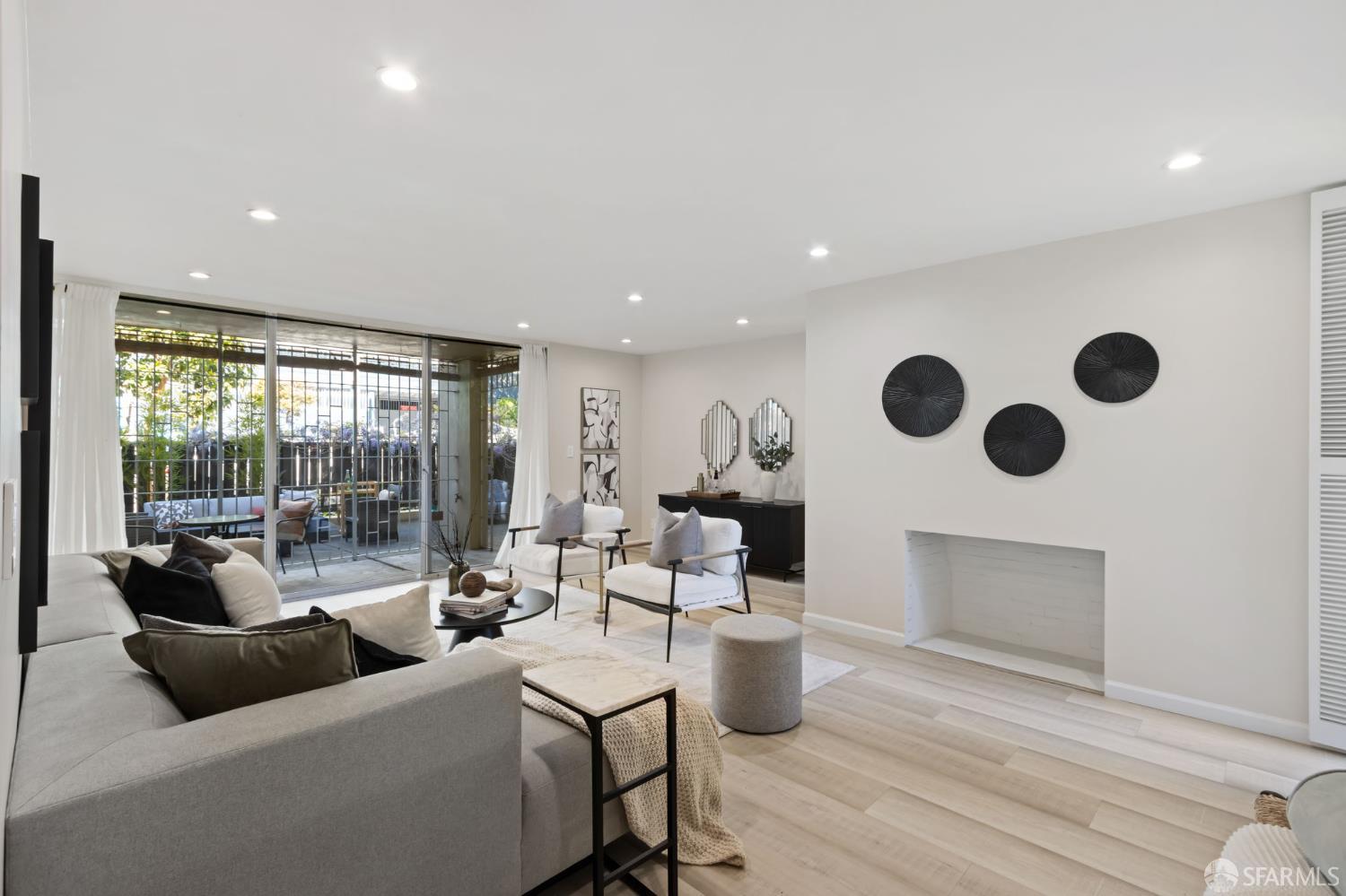 Photo #15: 426107244 Listing: Photo #15