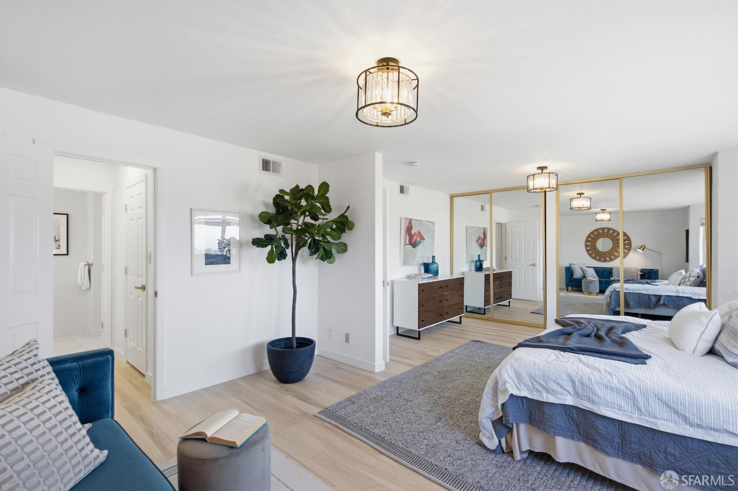 Photo #12: 426113248 Listing: Photo #12