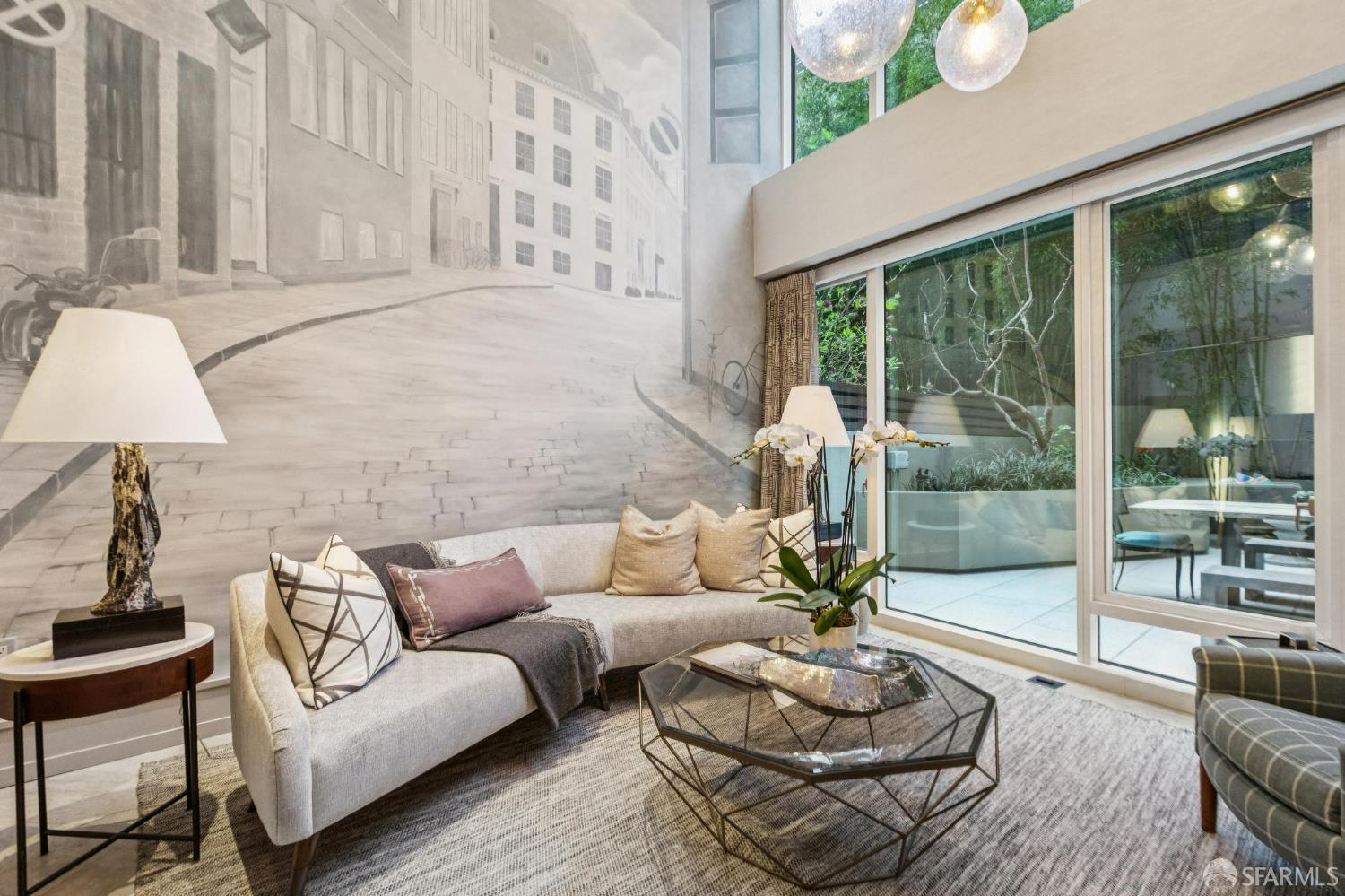 Detail Gallery Image 8 of 56 For 2121 Webster St #111,  San Francisco,  CA 94115 - 3 Beds | 4 Baths