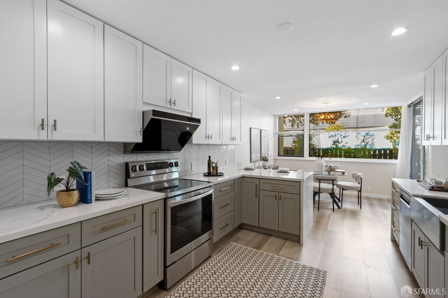 Photo #5: 426107244 Listing: Photo #5