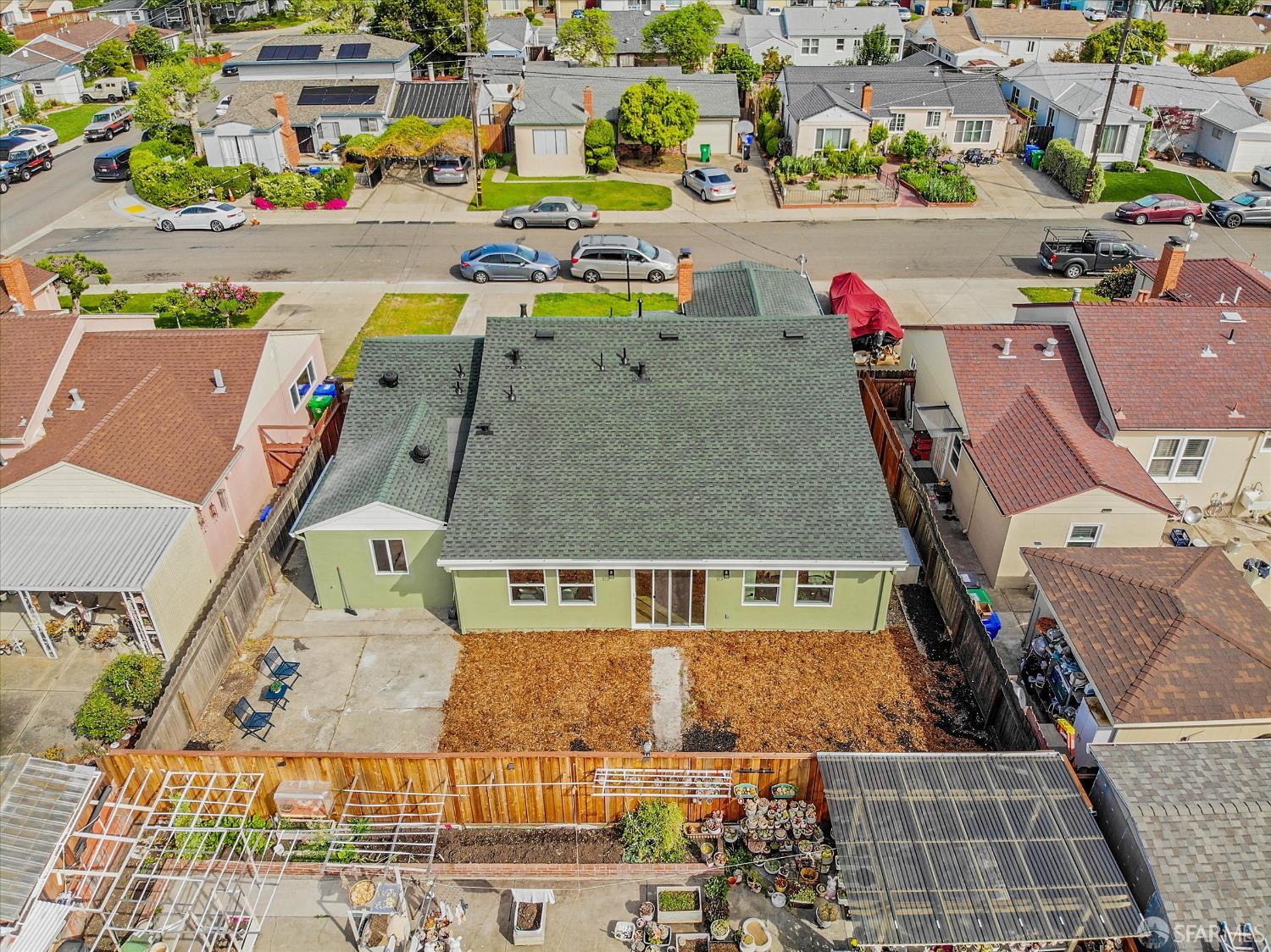 Detail Gallery Image 80 of 87 For 1384 Advent Ave, San Leandro,  CA 94579 - 3 Beds | 2 Baths