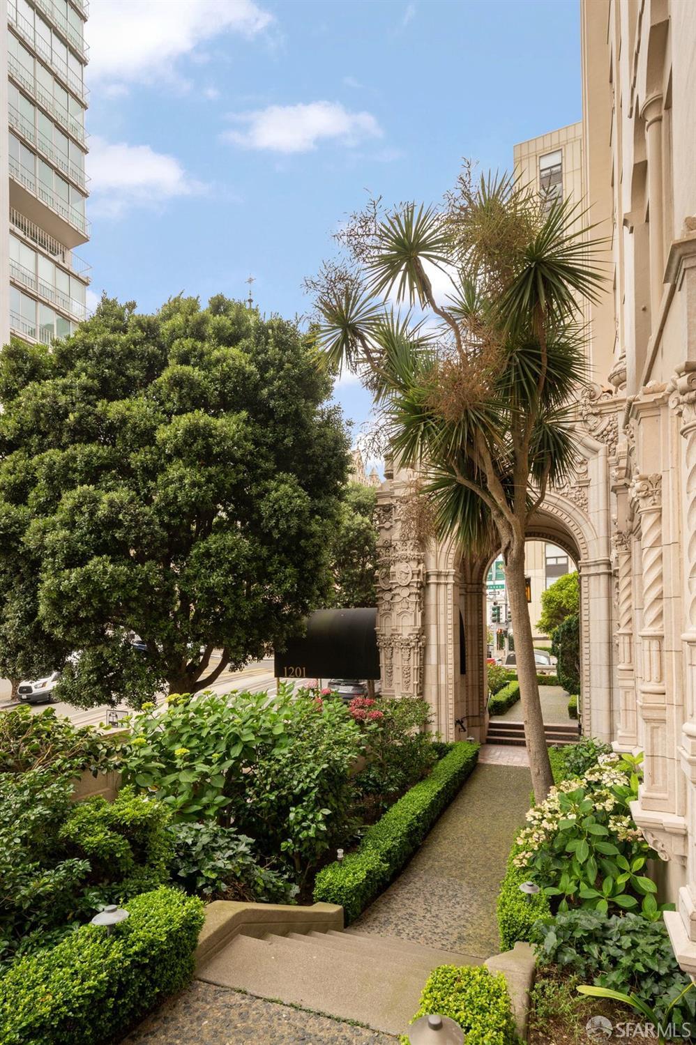 Photo #41: 426114796 Listing: Photo #41