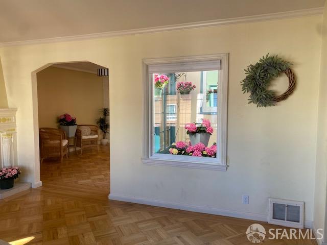 Detail Gallery Image 8 of 40 For 151 Shawnee Ave, San Francisco,  CA 94112 - 2 Beds | 1 Baths