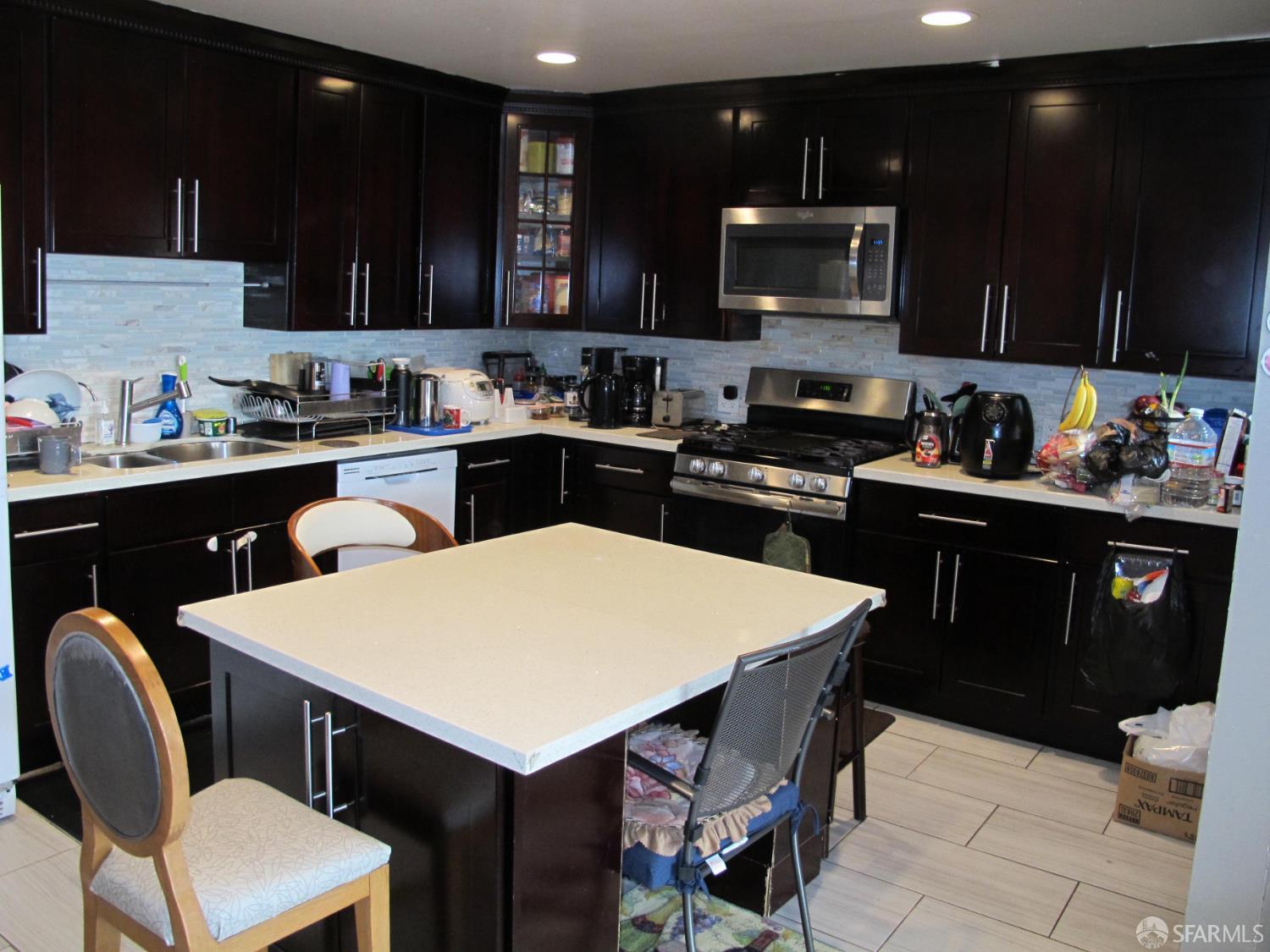 Detail Gallery Image 3 of 17 For 162 School St, Daly City,  CA 94014 - – Beds | – Baths