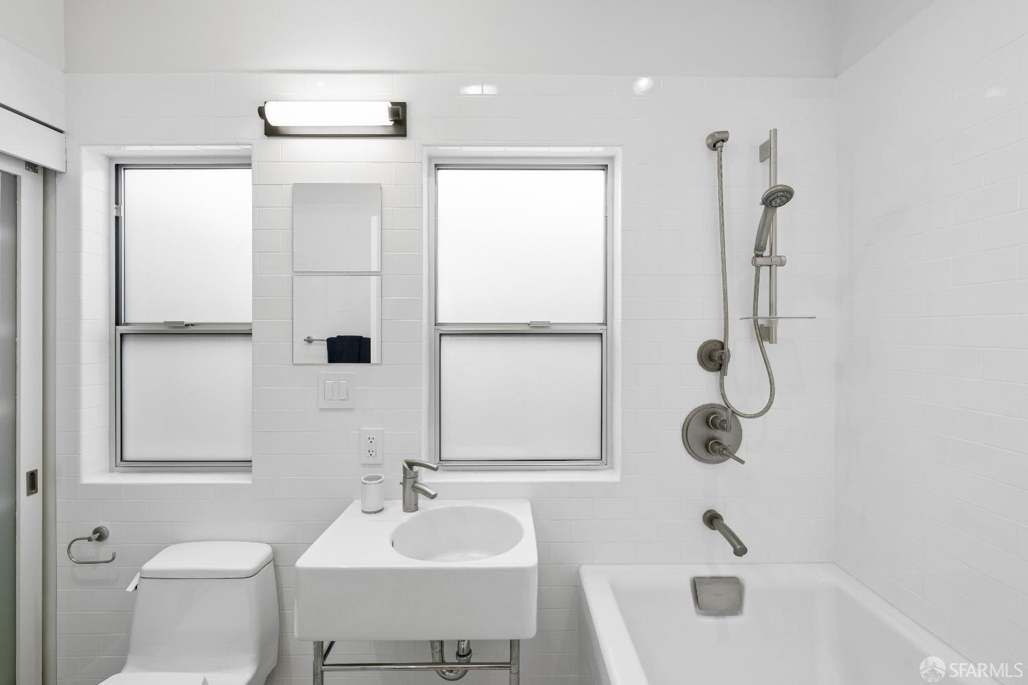 Detail Gallery Image 24 of 52 For 228 Connecticut St, San Francisco,  CA 94107 - 4 Beds | 3/1 Baths