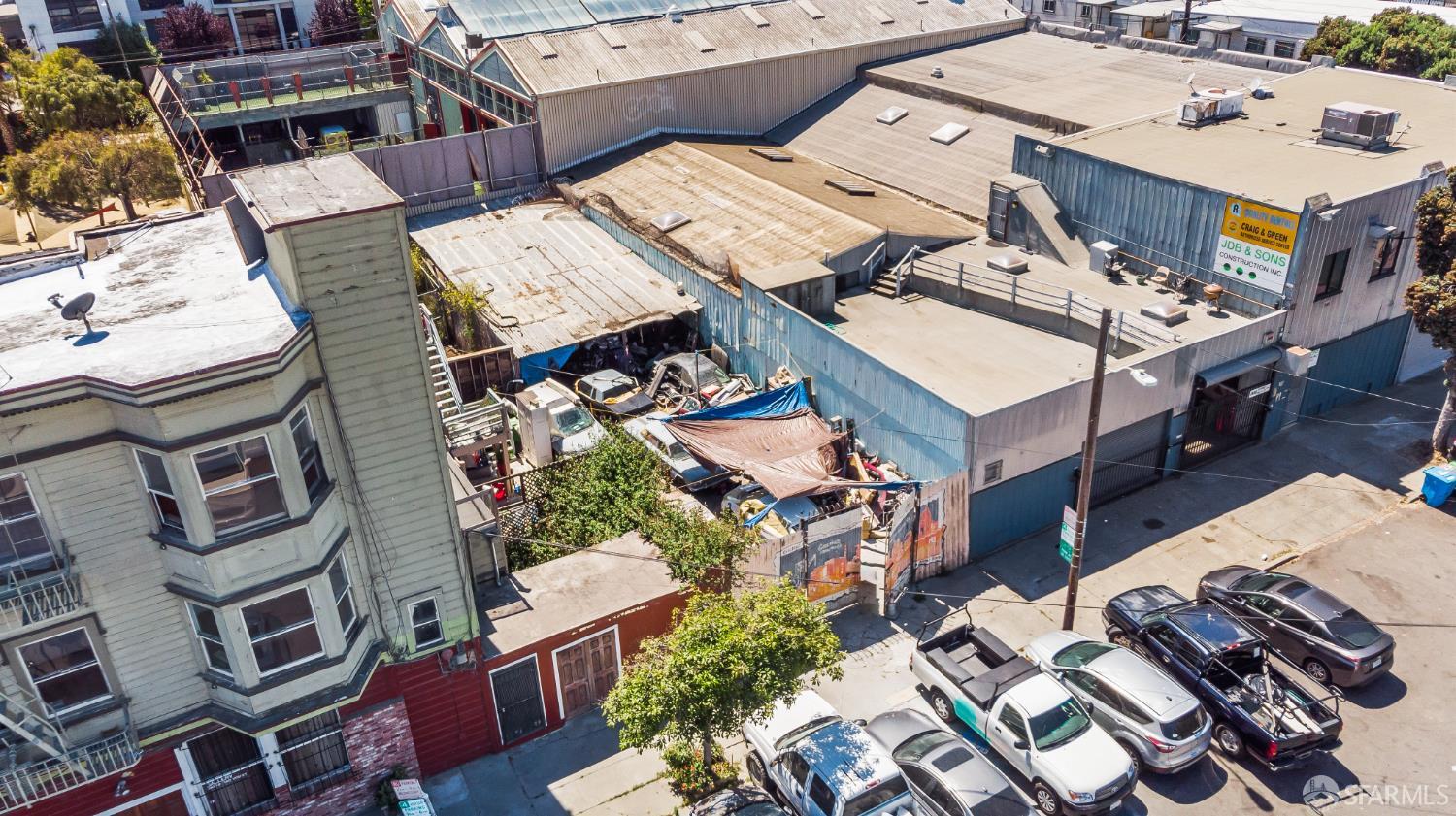 Detail Gallery Image 6 of 13 For 1575 Fairfax Ave, San Francisco,  CA 94124 - – Beds | – Baths