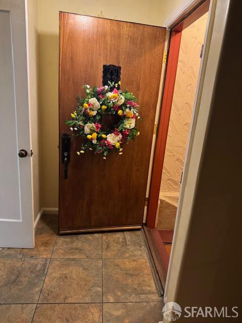 Detail Gallery Image 3 of 40 For 151 Shawnee Ave, San Francisco,  CA 94112 - 2 Beds | 1 Baths