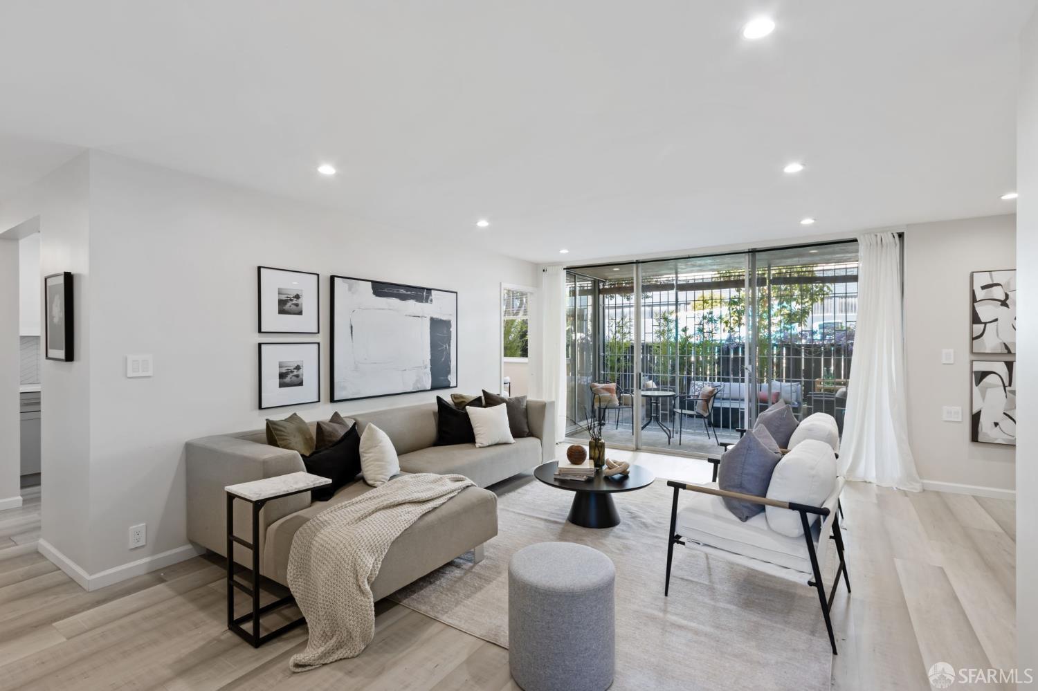 Photo #17: 426107244 Listing: Photo #17