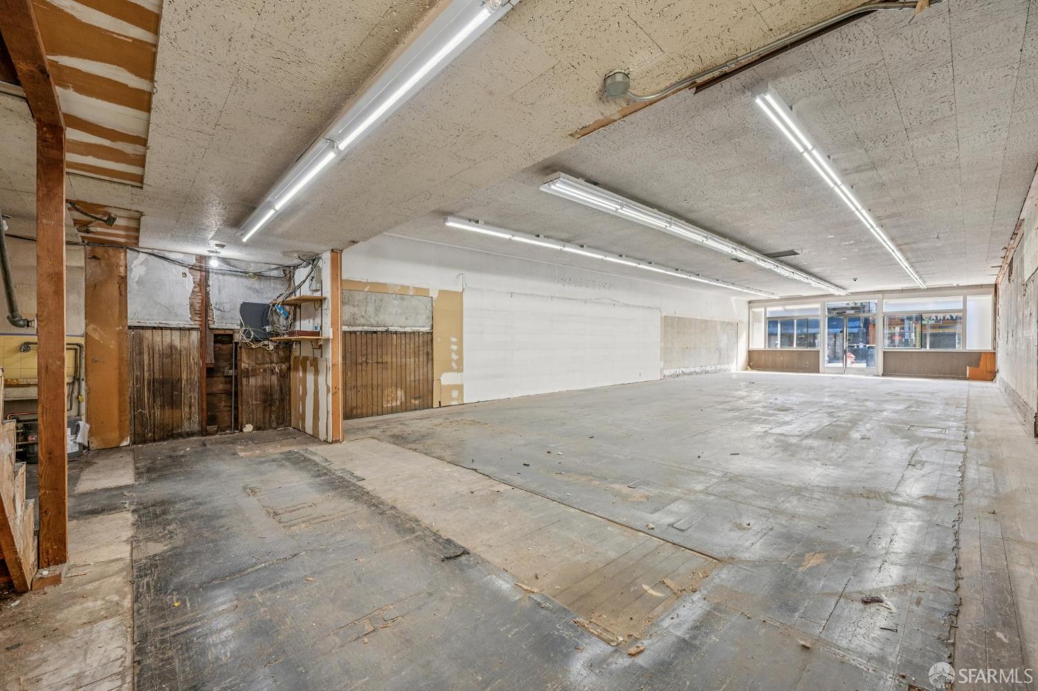 Detail Gallery Image 16 of 31 For 4494 Mission St, San Francisco,  CA 94132 - – Beds | – Baths