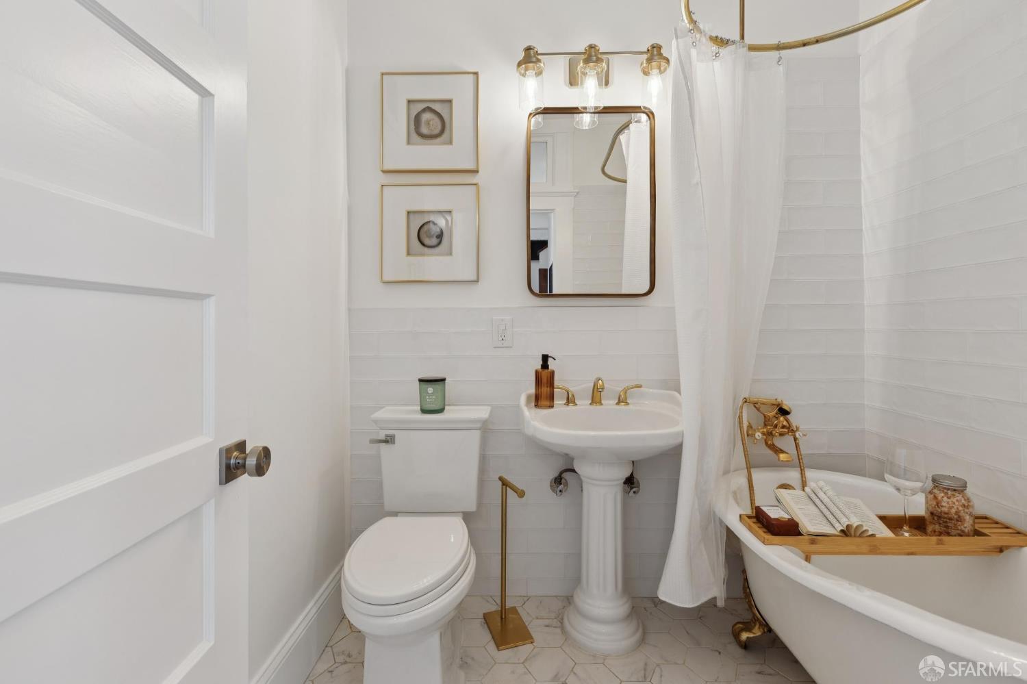 Detail Gallery Image 34 of 50 For 11 Prospect Ave, San Francisco,  CA 94110 - 3 Beds | 2 Baths