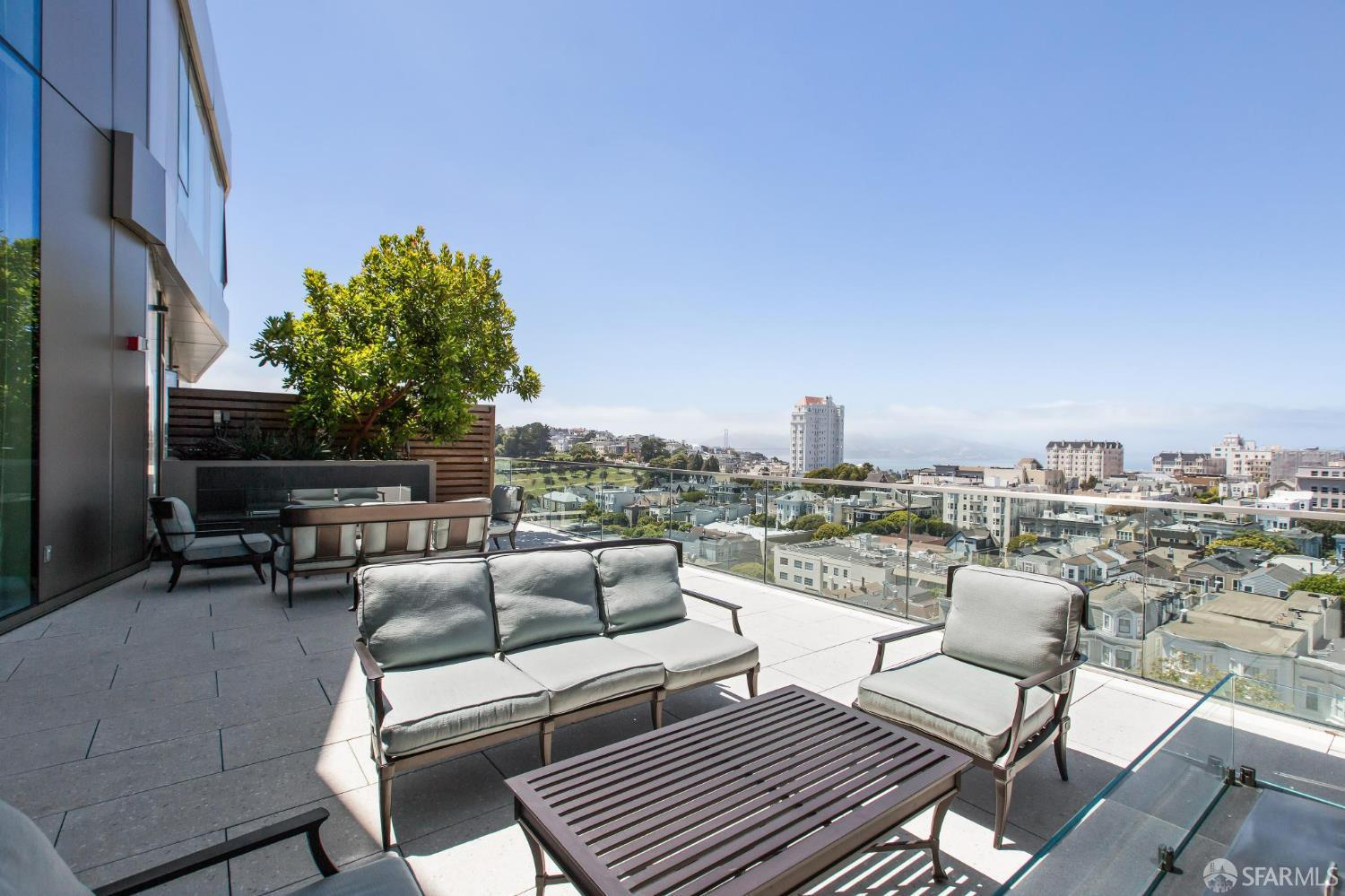 Detail Gallery Image 53 of 56 For 2121 Webster St #111,  San Francisco,  CA 94115 - 3 Beds | 4 Baths