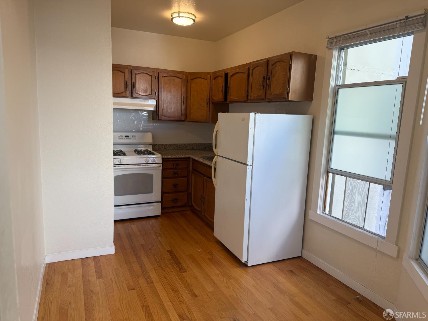 Detail Gallery Image 9 of 9 For 3315 Steiner St #8,  San Francisco,  CA 94123 - 0 Beds | 0 Baths