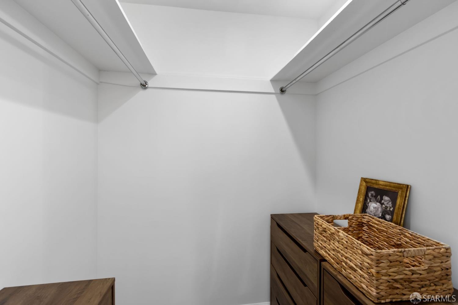 Photo #32: 426107244 Listing: Photo #32