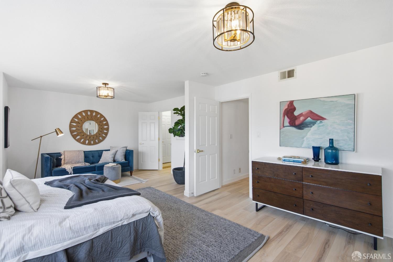 Photo #11: 426113248 Listing: Photo #11