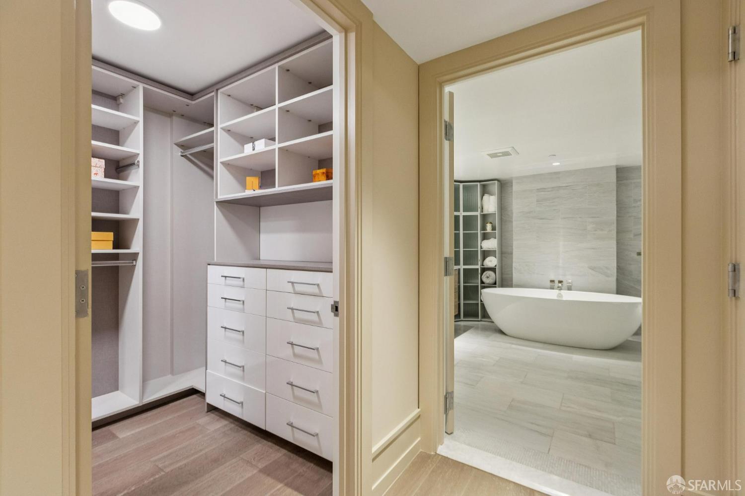 Detail Gallery Image 29 of 56 For 2121 Webster St #111,  San Francisco,  CA 94115 - 3 Beds | 4 Baths