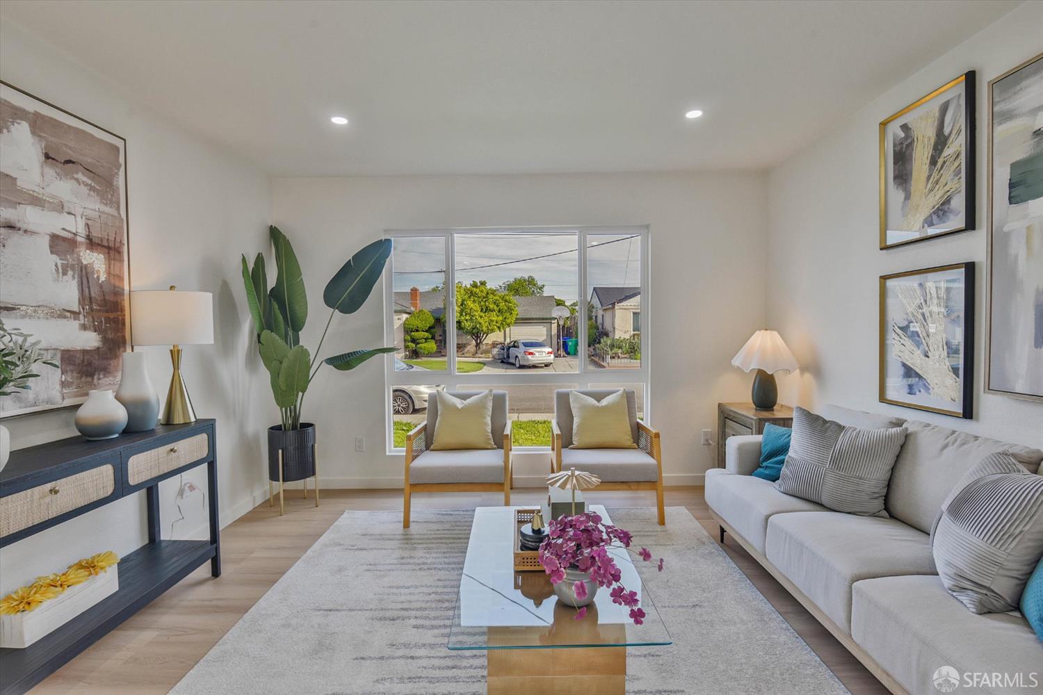 Detail Gallery Image 15 of 87 For 1384 Advent Ave, San Leandro,  CA 94579 - 3 Beds | 2 Baths