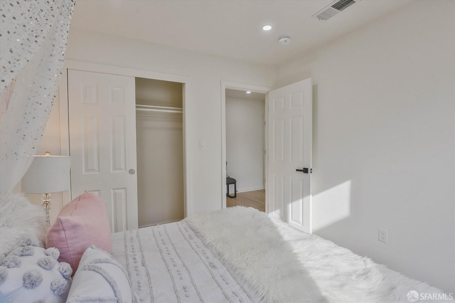 Detail Gallery Image 19 of 87 For 1384 Advent Ave, San Leandro,  CA 94579 - 3 Beds | 2 Baths