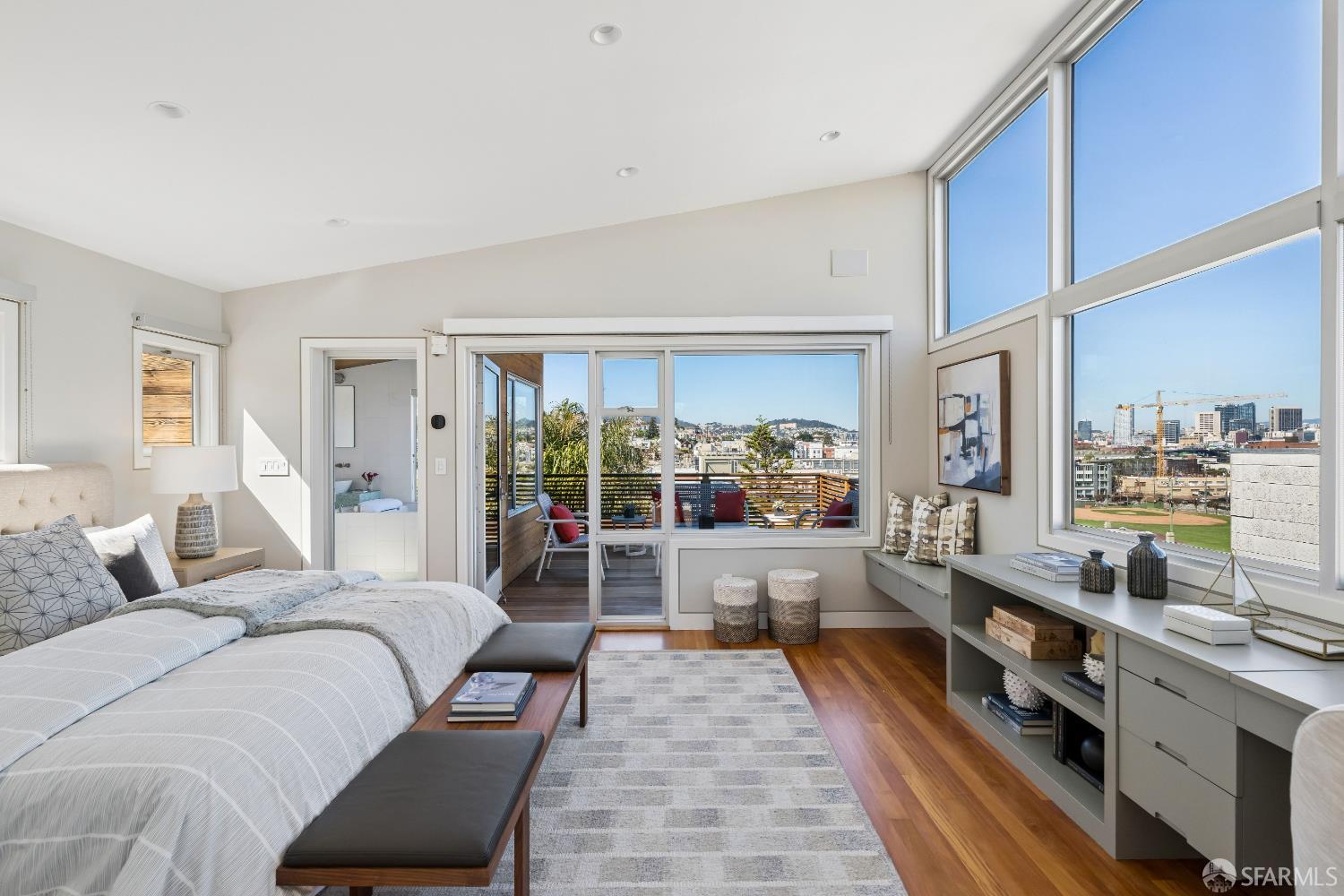 Detail Gallery Image 34 of 52 For 228 Connecticut St, San Francisco,  CA 94107 - 4 Beds | 3/1 Baths