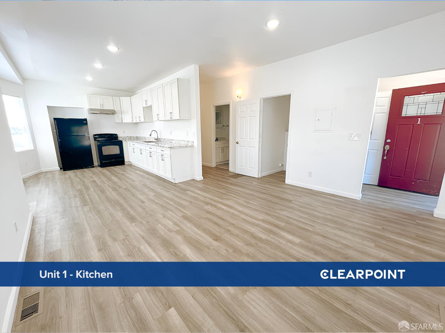 Detail Gallery Image 7 of 35 For 831 35th St, Oakland,  CA 94608 - – Beds | – Baths