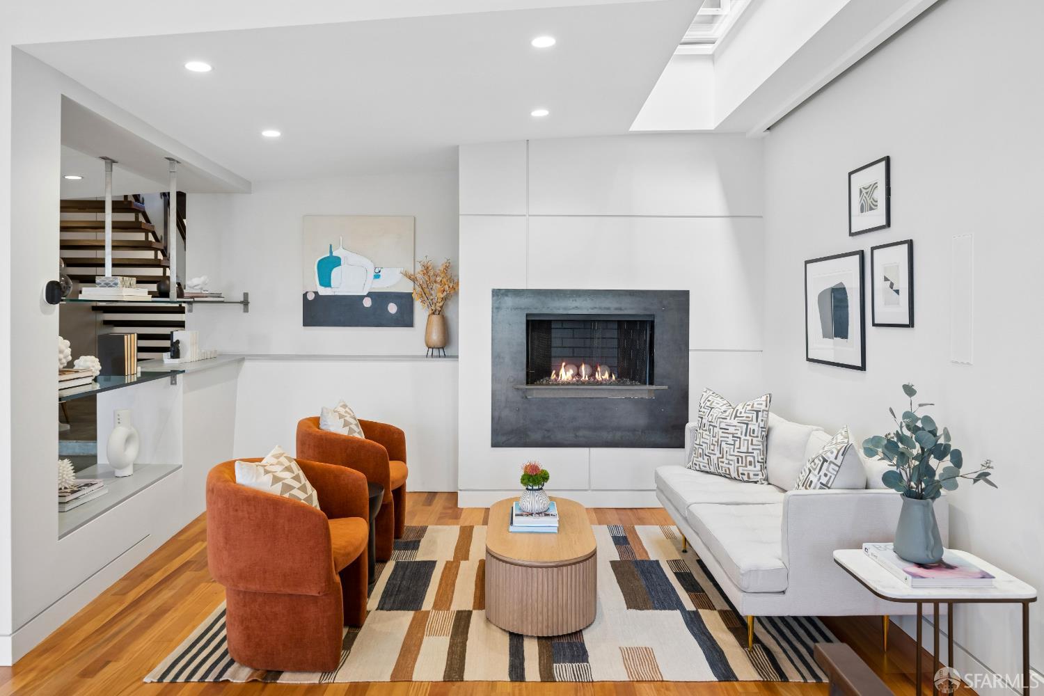 Detail Gallery Image 9 of 52 For 228 Connecticut St, San Francisco,  CA 94107 - 4 Beds | 3/1 Baths