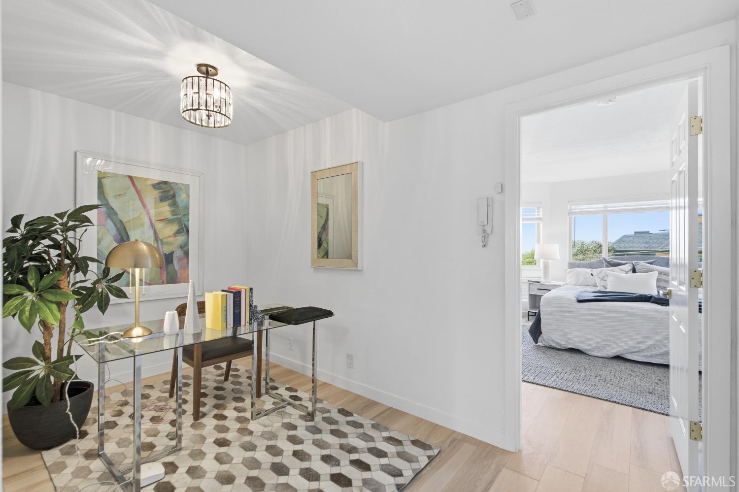 Photo #8: 426113248 Listing: Photo #8