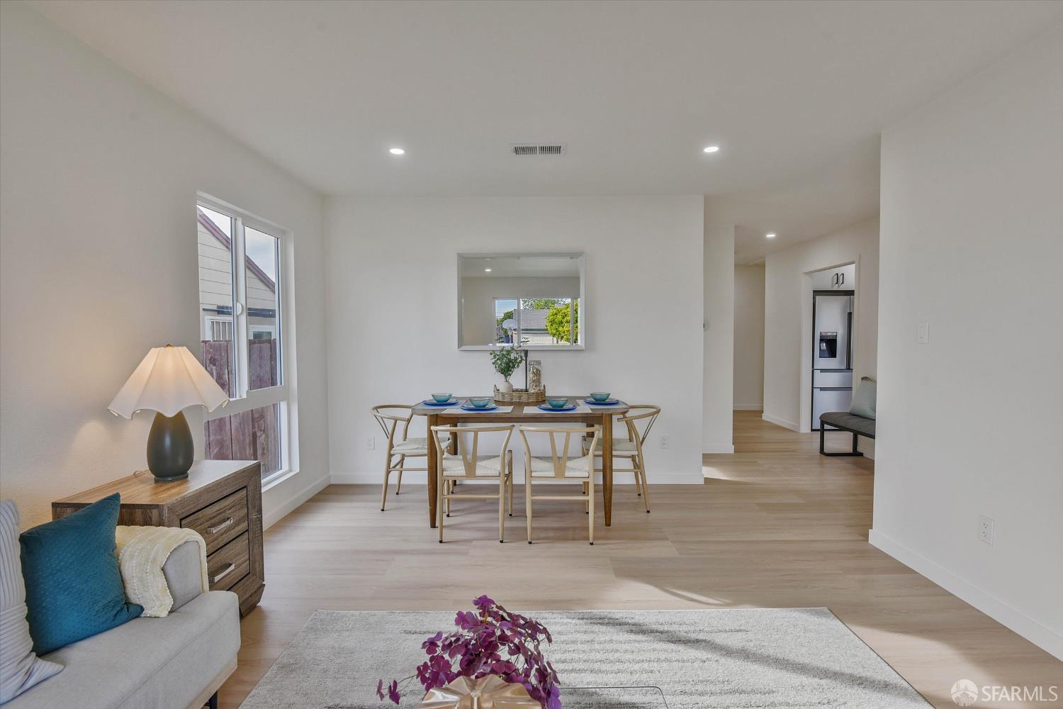 Detail Gallery Image 14 of 87 For 1384 Advent Ave, San Leandro,  CA 94579 - 3 Beds | 2 Baths