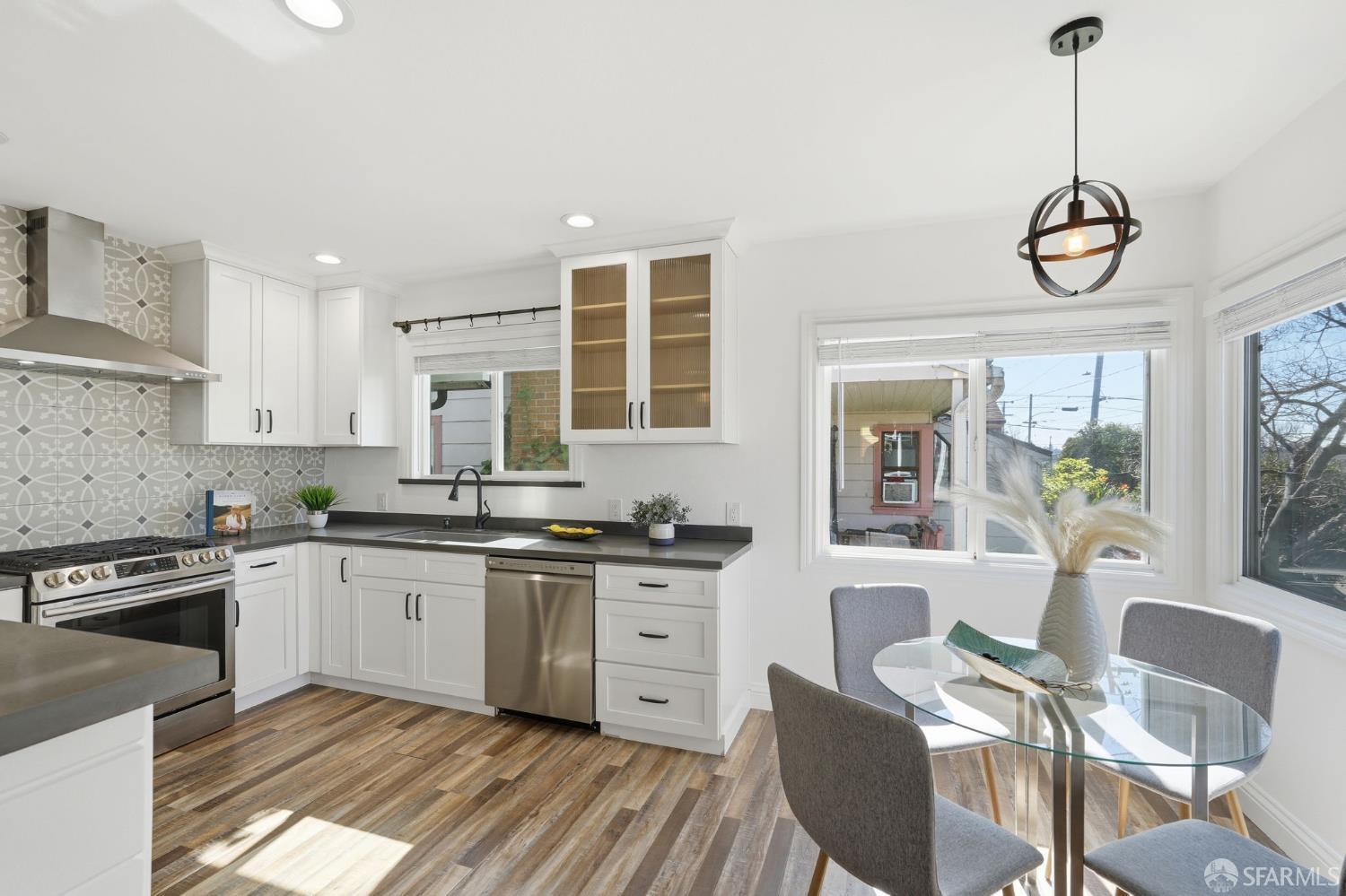 Detail Gallery Image 15 of 66 For 9834 Elmar Ave, Oakland,  CA 94603 - 2 Beds | 1 Baths