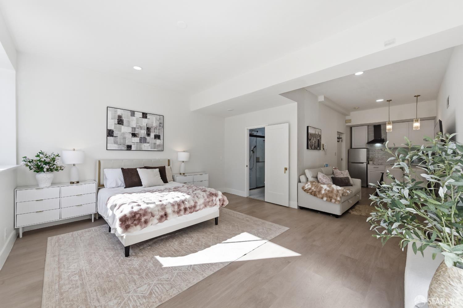 Photo #38: 426113270 Listing: Photo #38