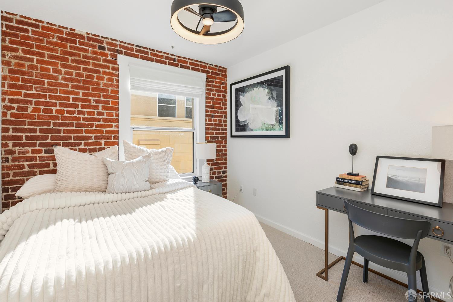 Photo #12: 426107885 Listing: Photo #12