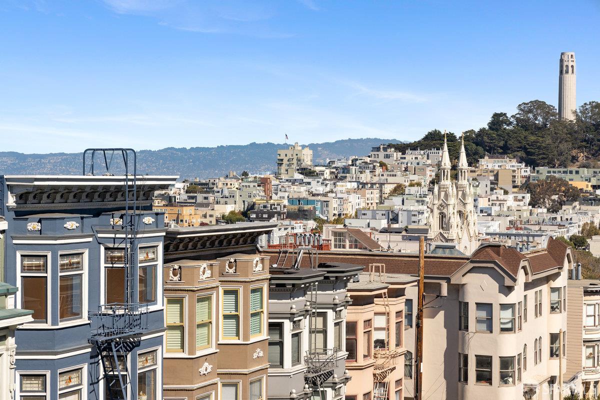 Detail Gallery Image 15 of 39 For 44 Macondray Ln 2w,  San Francisco,  CA 94133 - 2 Beds | 2 Baths