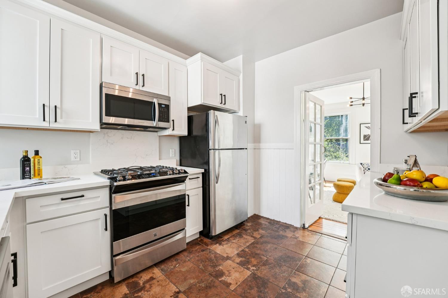 Detail Gallery Image 10 of 23 For 3967 18th St #4,  San Francisco,  CA 94114 - 1 Beds | 1 Baths