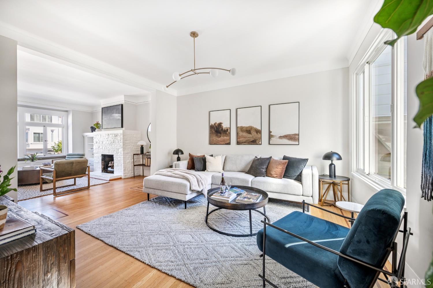 Detail Gallery Image 15 of 73 For 1819 8th Ave, San Francisco,  CA 94109 - 3 Beds | 2 Baths