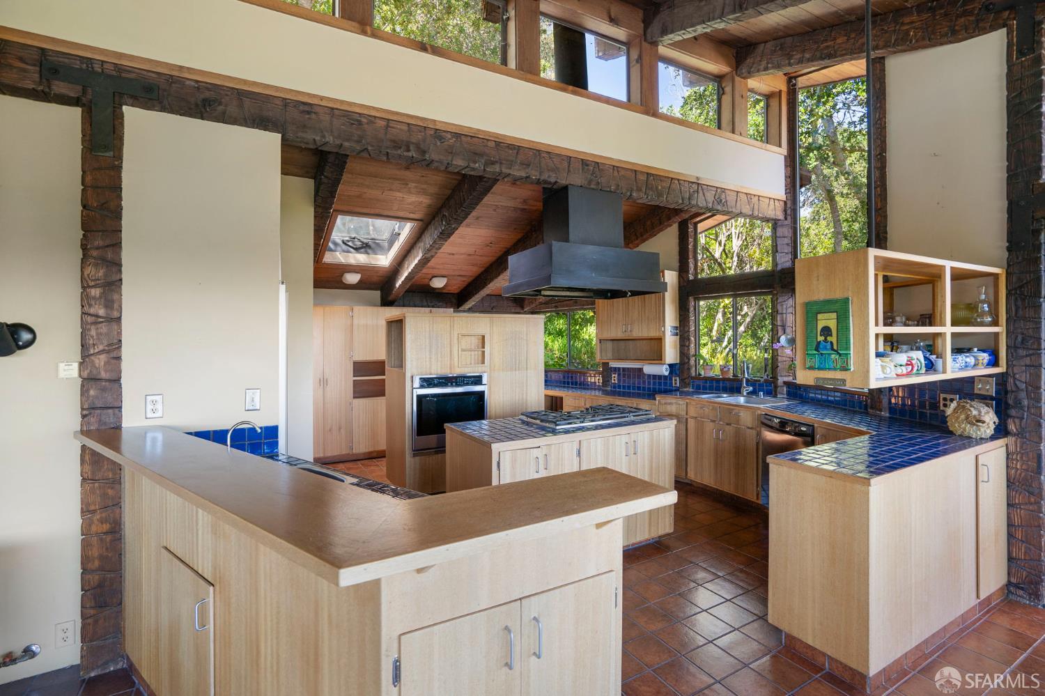 Detail Gallery Image 9 of 51 For Address Is Not Disclosed, Woodside,  CA 94062 - 3 Beds | 3 Baths