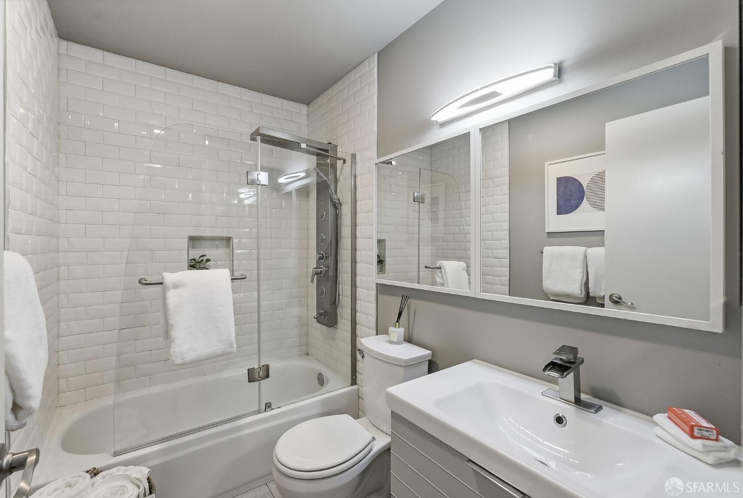 Photo #12: 426113213 Listing: Photo #12